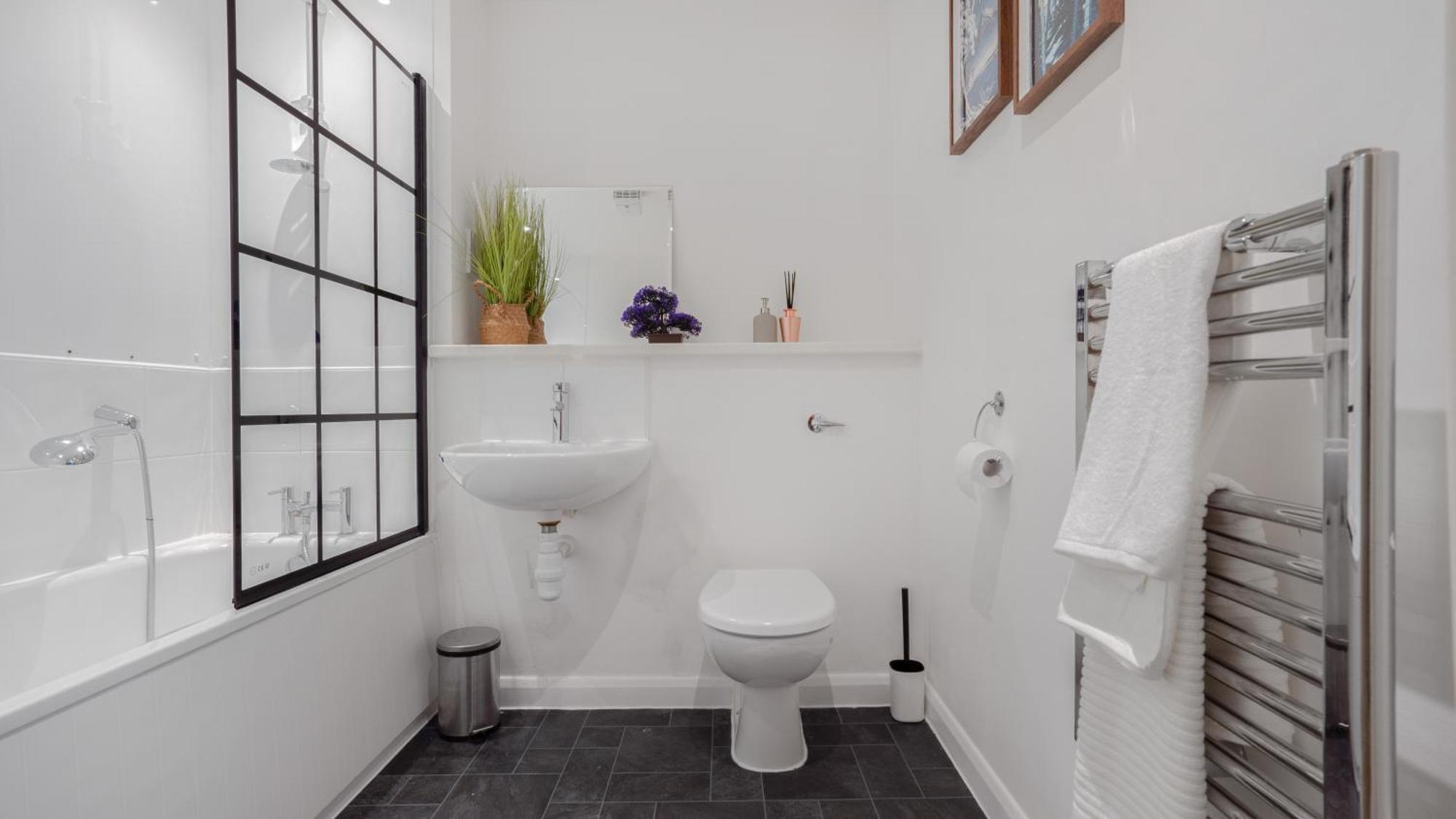 ברמינגהאם Japanese Suite 2Bed 2Bath, Free Park, Netfix, 75 Inch Tv, Games - City Centre- Maihom מראה חיצוני תמונה